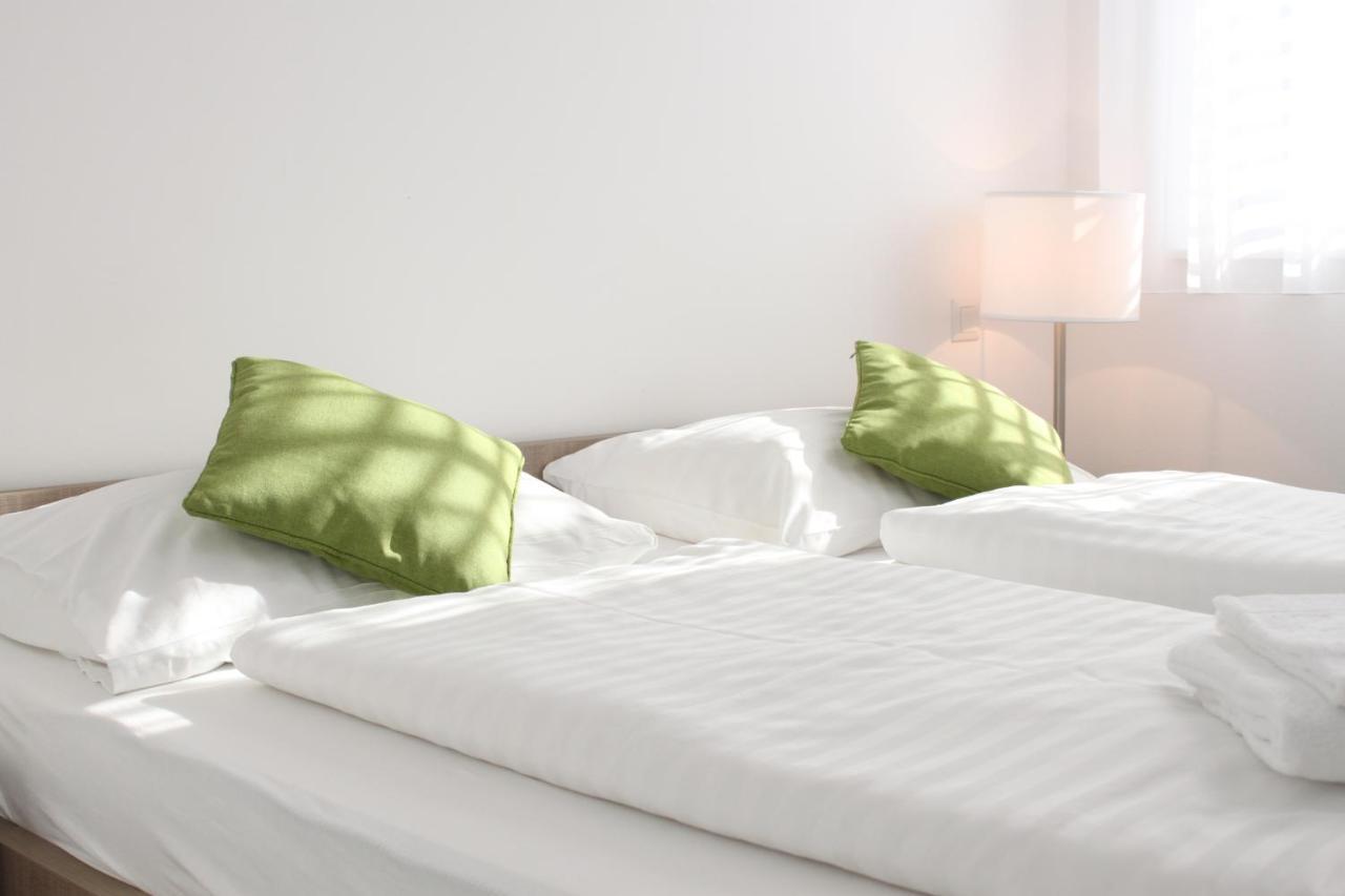 Ais Center Hotell Wolfsberg Eksteriør bilde