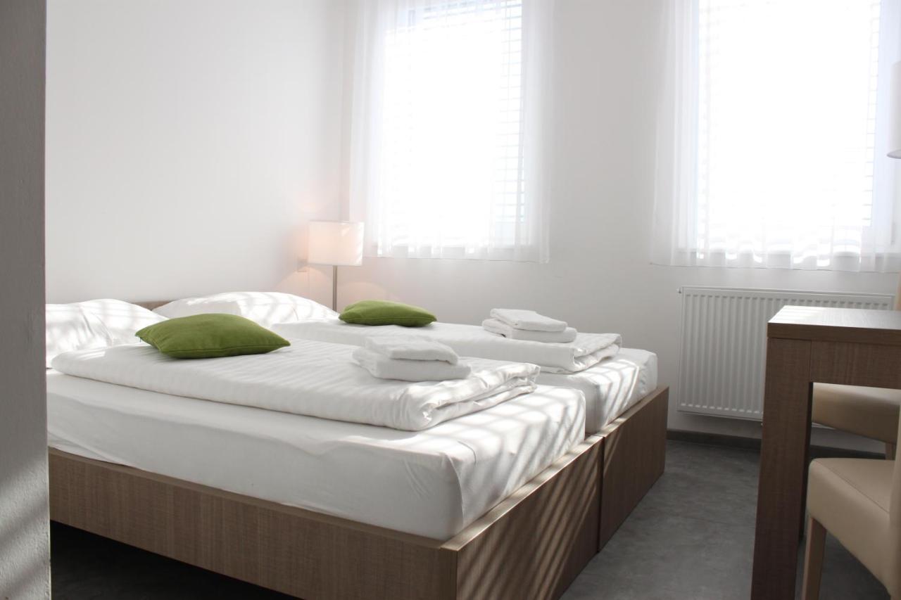 Ais Center Hotell Wolfsberg Eksteriør bilde