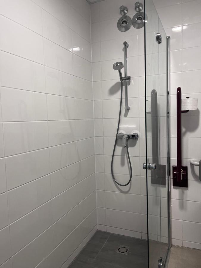 Ais Center Hotell Wolfsberg Eksteriør bilde